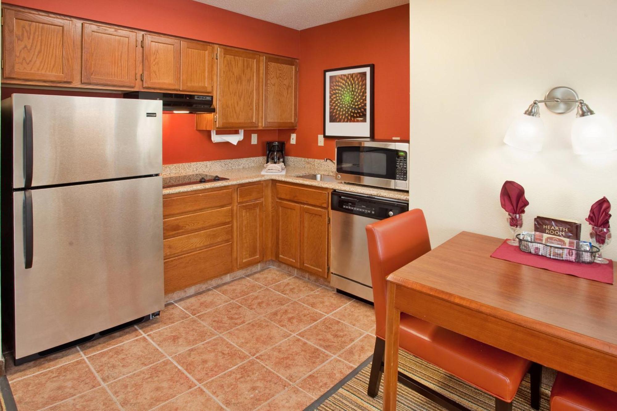 Residence Inn Houston Sugar Land/Стаффорд Екстер'єр фото