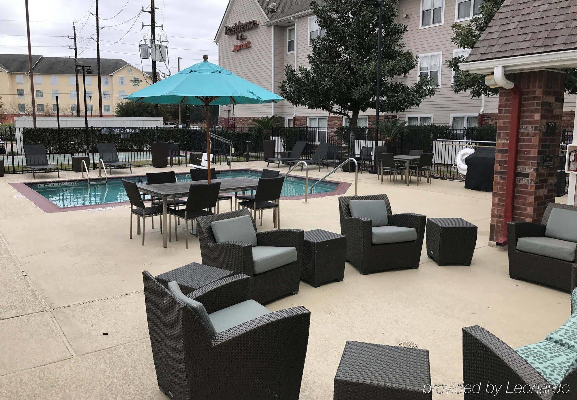 Residence Inn Houston Sugar Land/Стаффорд Екстер'єр фото