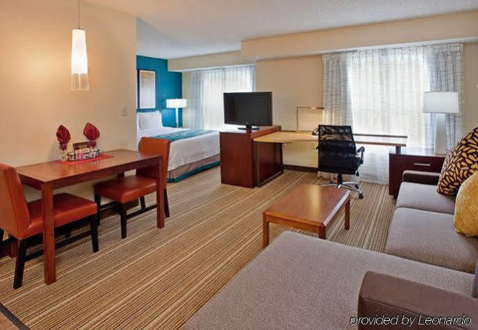 Residence Inn Houston Sugar Land/Стаффорд Екстер'єр фото